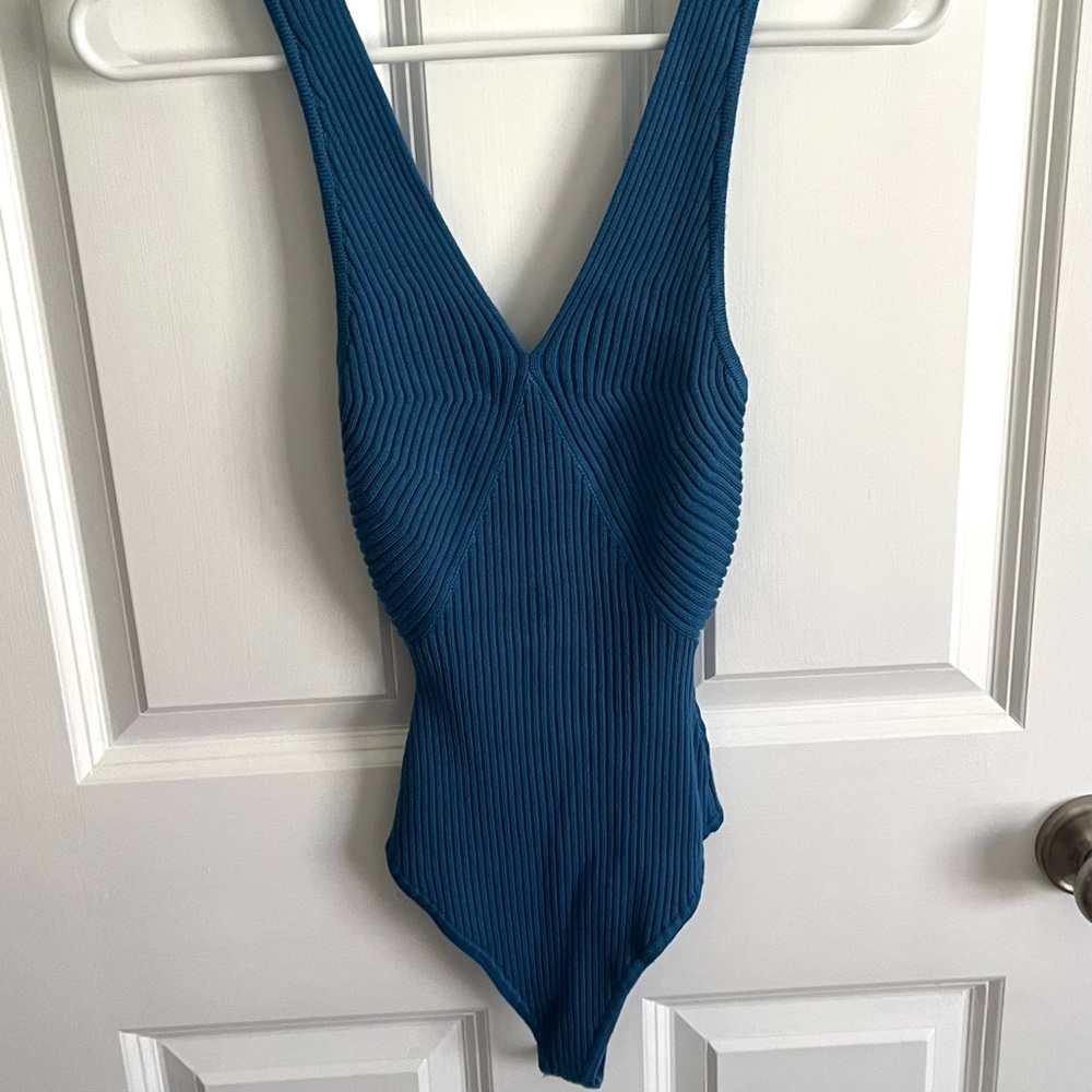 Abercrombie & Fitch Extra Small Sweater Bodysuit